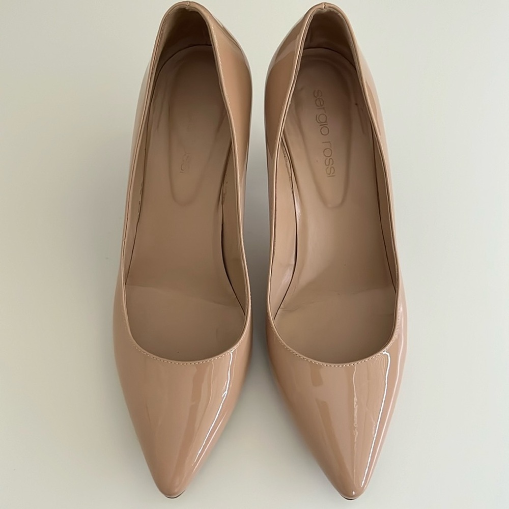 Sergio Rossi Patent Nude Leather 3” Heel Pumps in Women’s Size 37